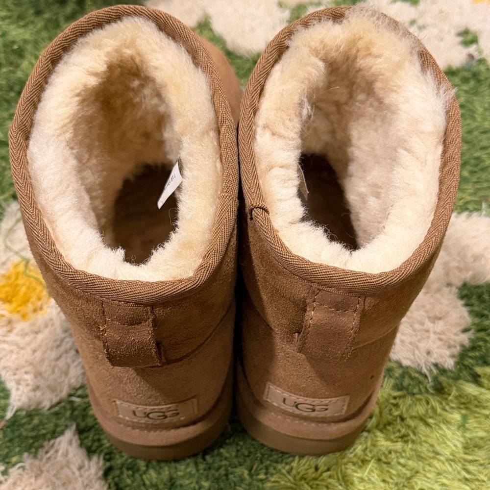 Ugg Boot - image 5